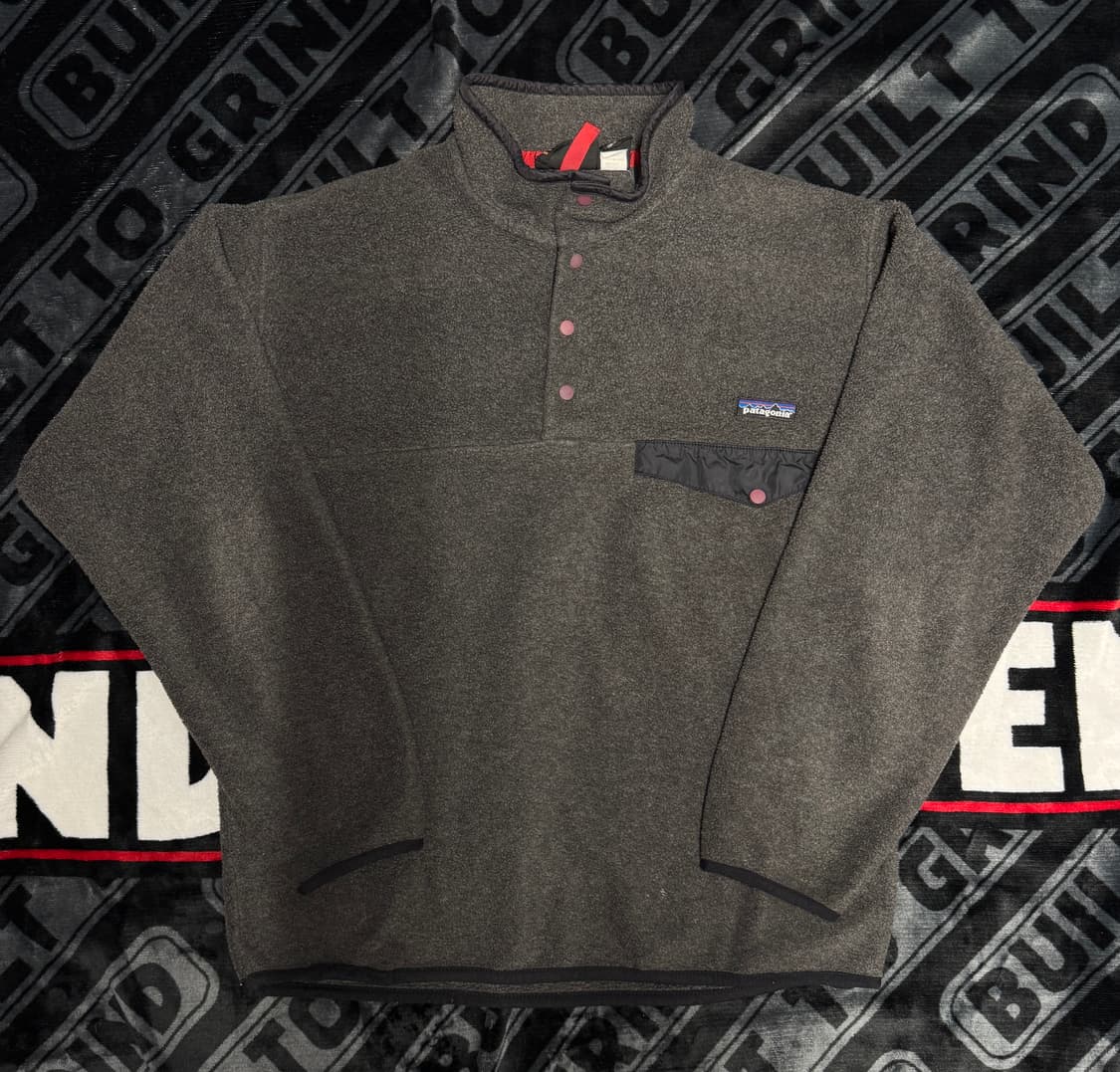 파타고니아 신칠라 스냅 티 풀 오버 차콜 그레이 블랙 메이드 인 멕시코 상품이미지1