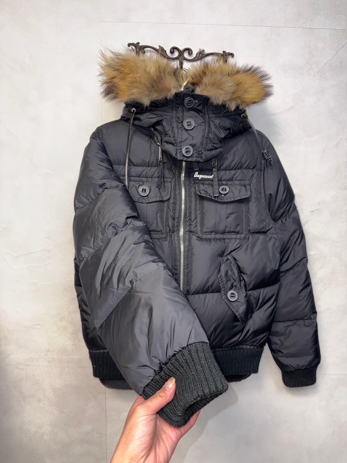 Dsquared 2 Coal Miner Raccoon Fur 패딩  상품이미지4