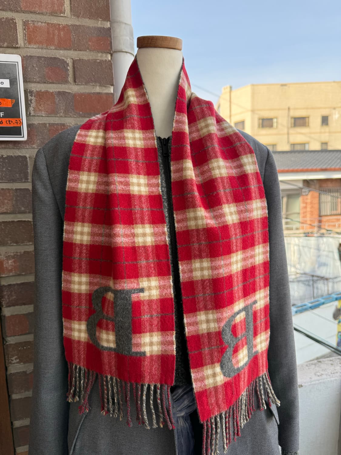 버버리 BURBERRY B로고 체크 양면 머플러 그레이 레드 FREE 상품이미지10