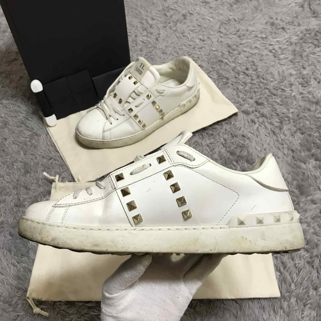 {클로젯}[42][풀구성]발렌티노 락스터드 언타이틀 스니커즈 상품이미지4