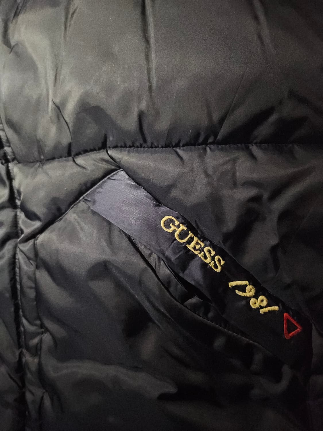 게스 네이비 브라운 패딩 조끼 상품이미지2