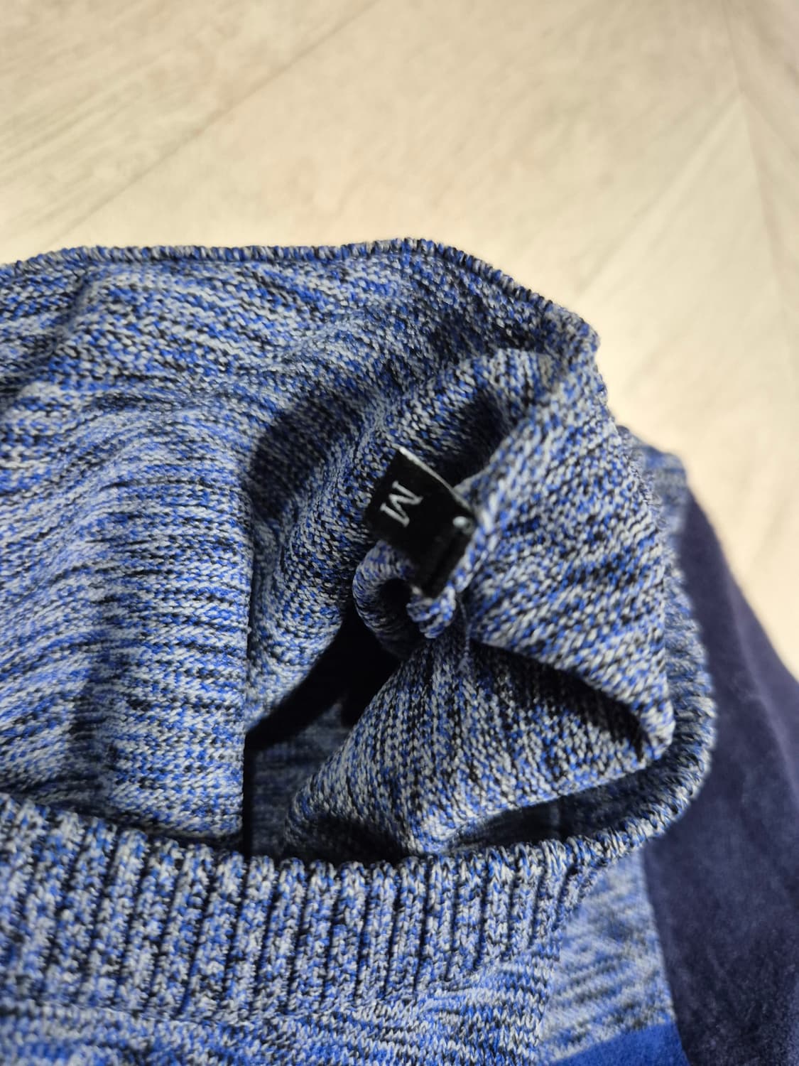 정품 디젤 스트라이프 니트 상품이미지4