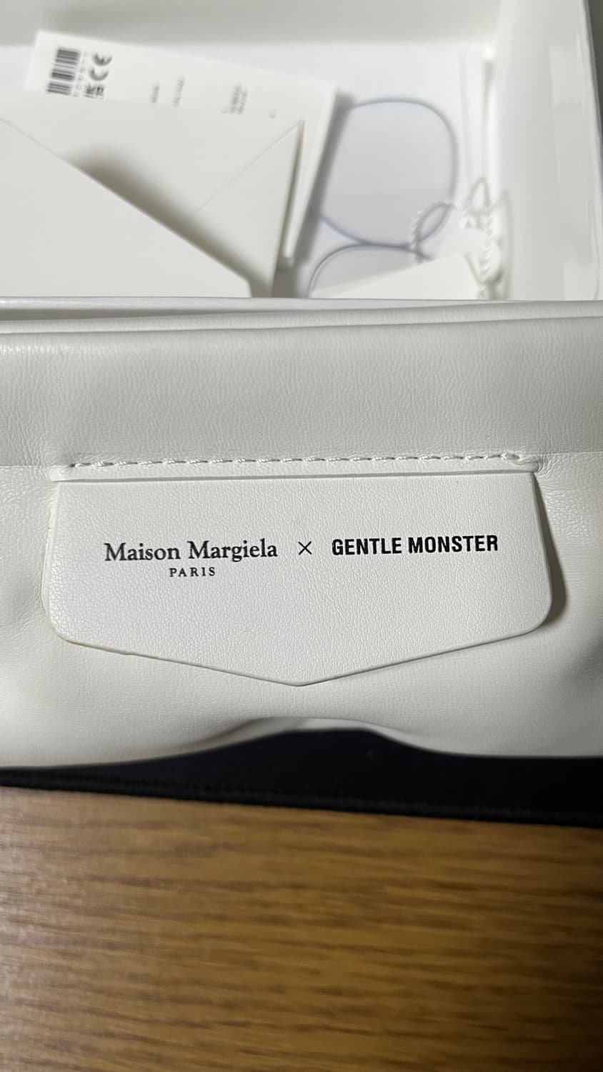 젠틀몬스터 x 마르지엘라 MM009 블랙 상품이미지3