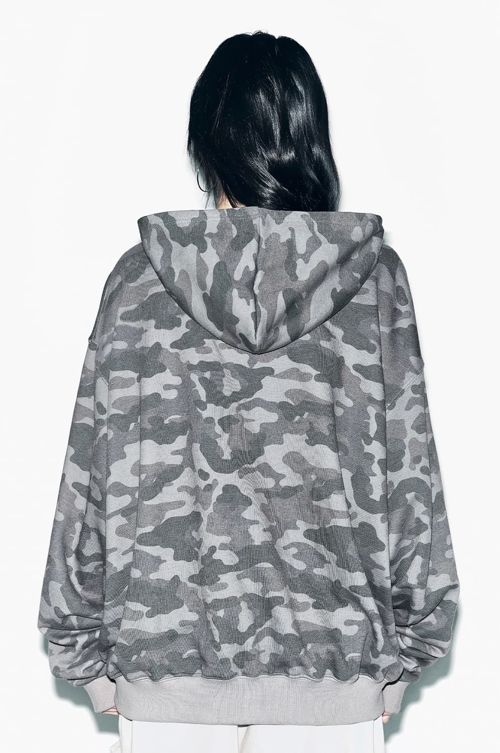 YEEL STUDDED ZIPUP HOODIE OVERSIZED CAMO 상품이미지2