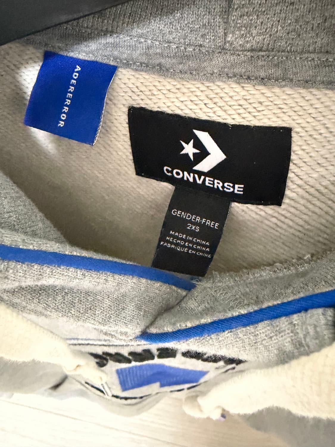 아더에러 후드티 상품이미지5