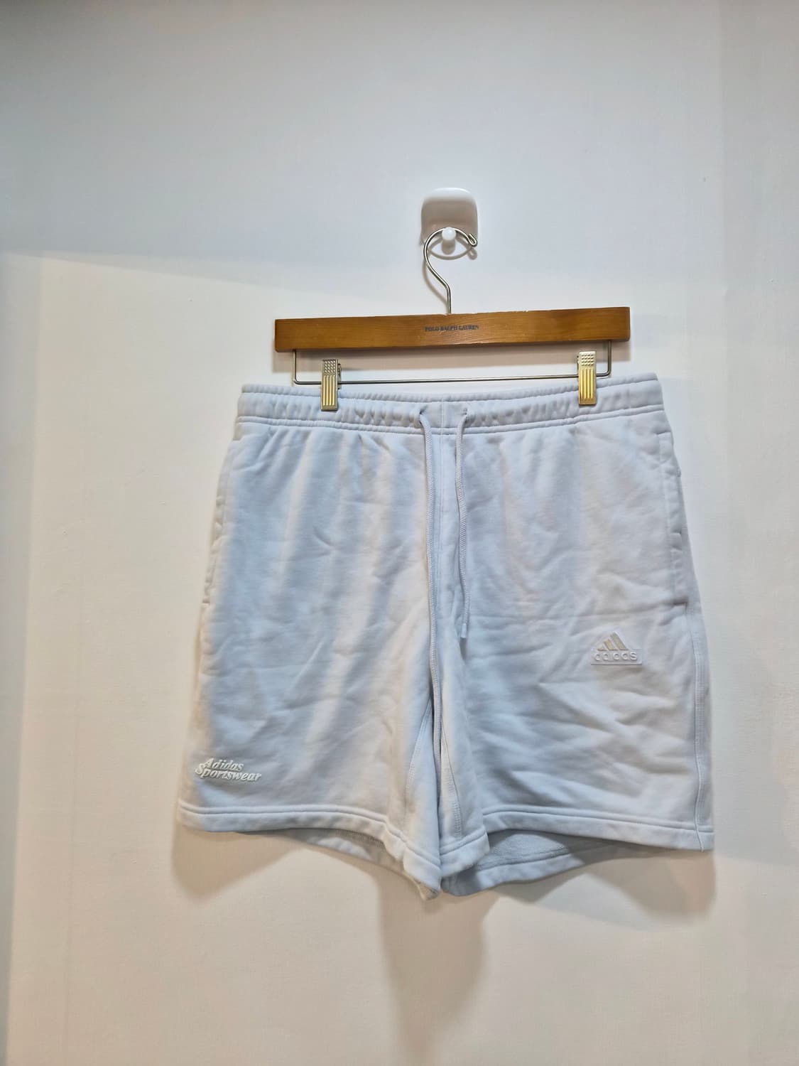 XL) 아디다스 스웻 반바지 팝니다 상품이미지1