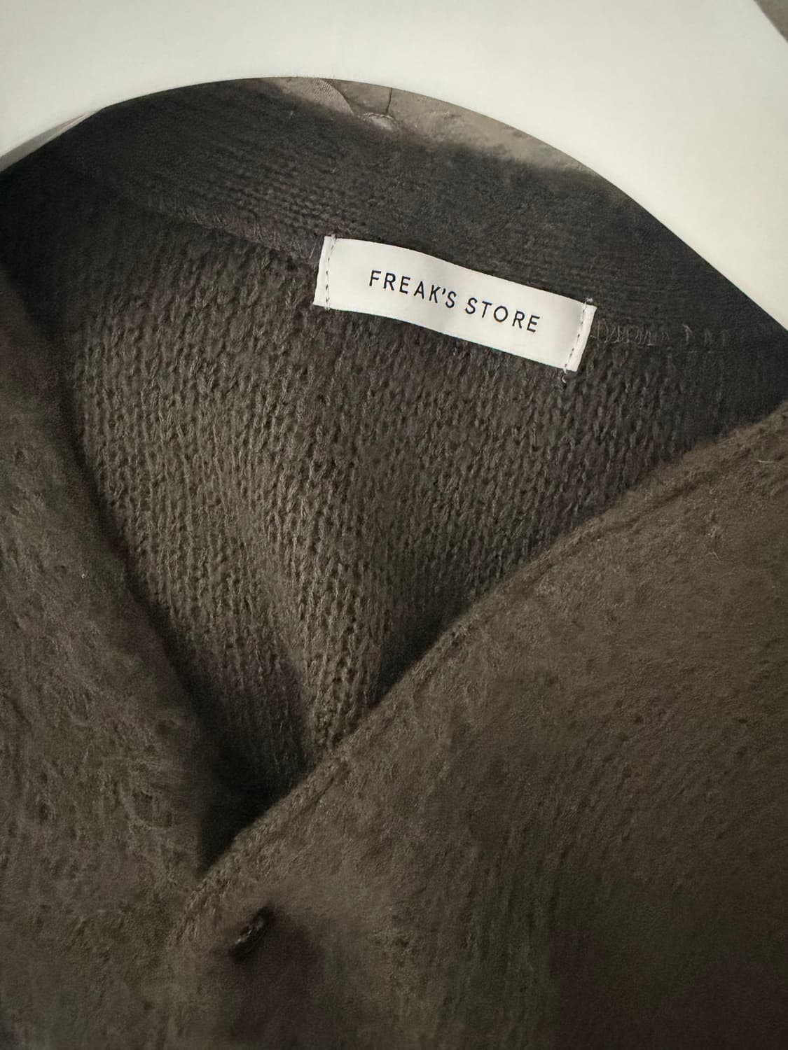 프릭스 스토어 FREAK'S STORE 모헤어 가디건 다크브라운 상품이미지2