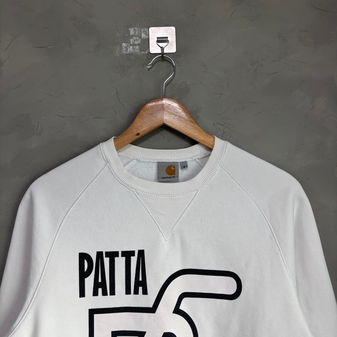 칼하트 x patta 맨투맨 화이트 상품이미지2