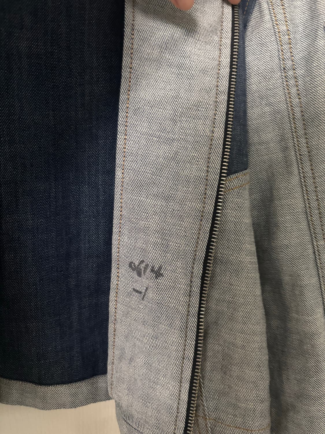 GLOWNY BONES DENIM JACKET 상품이미지3