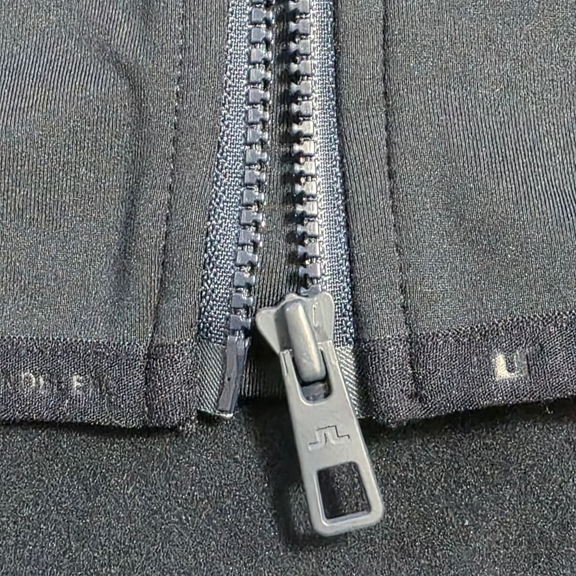 0749 J.LINDEBERG 제이린드버그 남성 S 라인 배색 골프 집업 상품이미지6