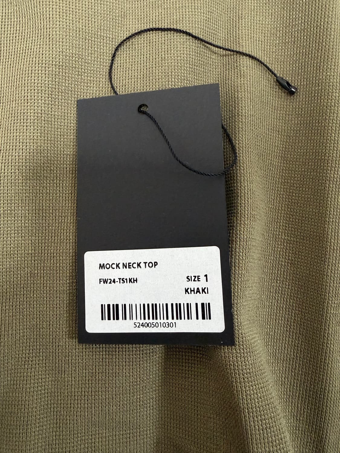 혜인서 모크넥 롱슬리브 카키 티셔츠 상품이미지5