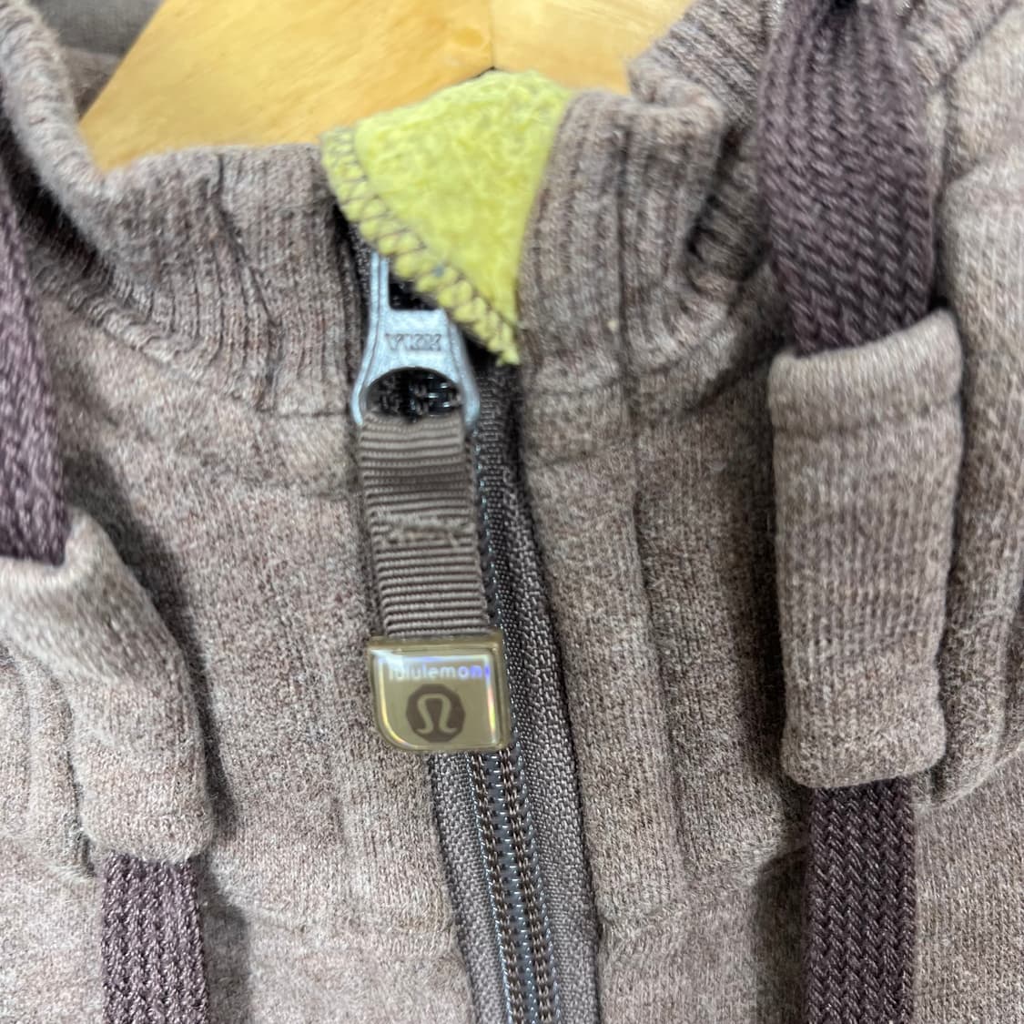 Lululemon 룰루레몬 후드집업 상품이미지5