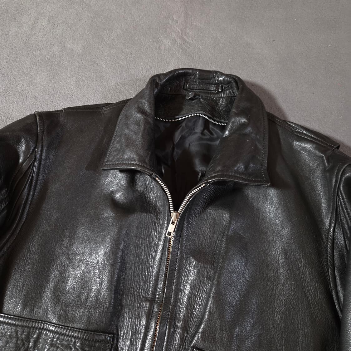 ROBO BAHRON 카프레더 카프스킨 A-2 자켓 M 상품이미지3