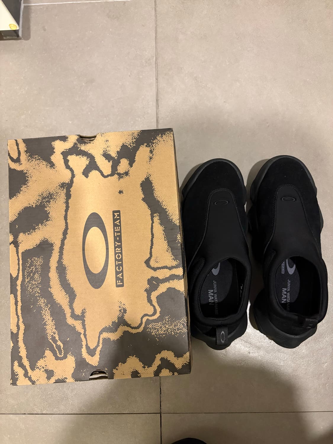 오클리  X 준야 와타나베  슬립온 상품이미지5