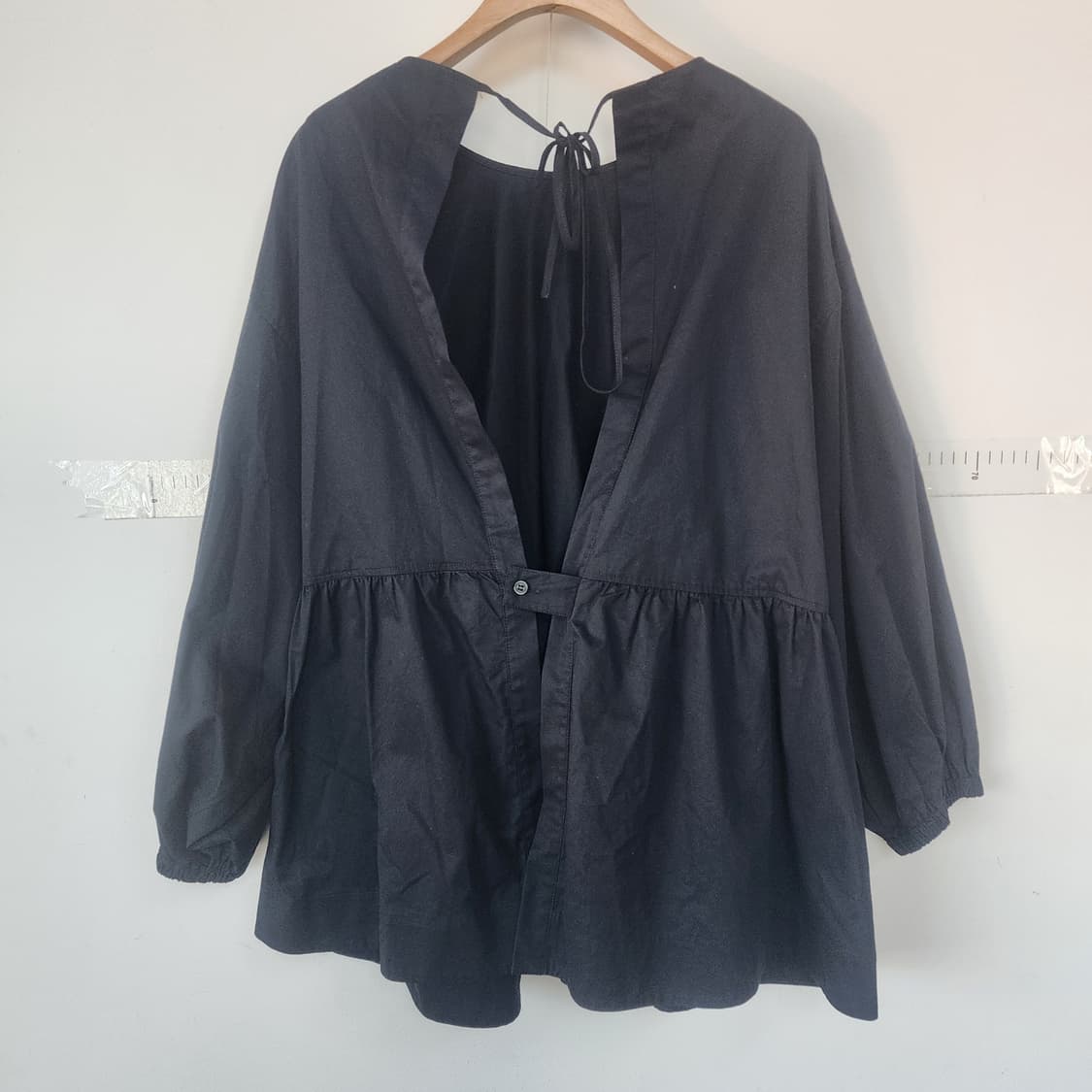 코스 블랙 슬리브 블라우스 상품이미지6