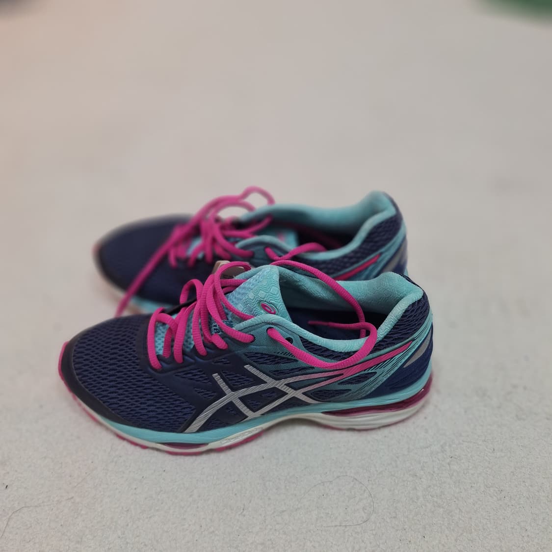 아식스  런닝화240(택있는상품) 상품이미지2