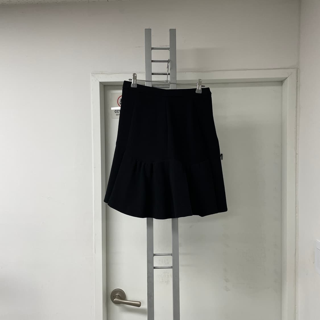 모스키노 블랙 스커트 40 상품이미지1