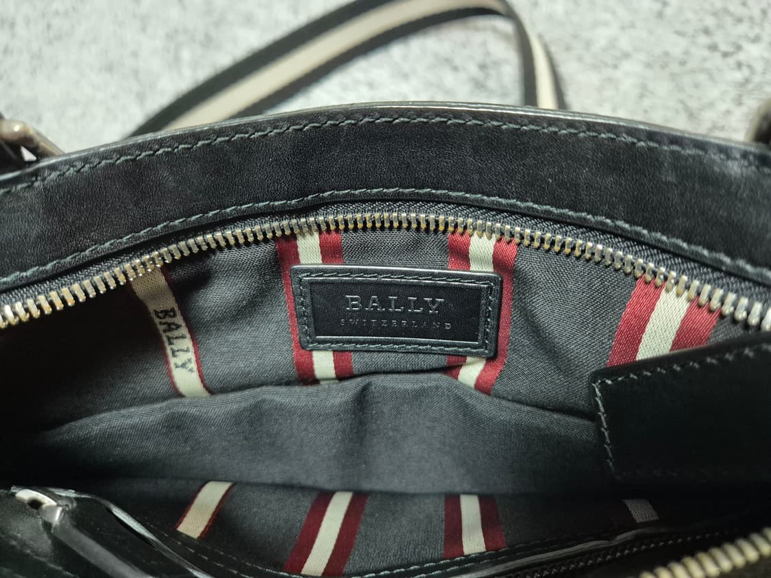 발리 BALLY 남성 TERINO 가죽 크로스백 상품이미지9