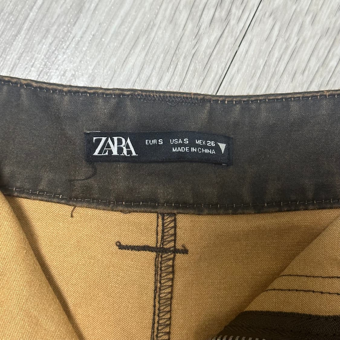 자라 왁스드 스커트 팬츠 상품이미지5