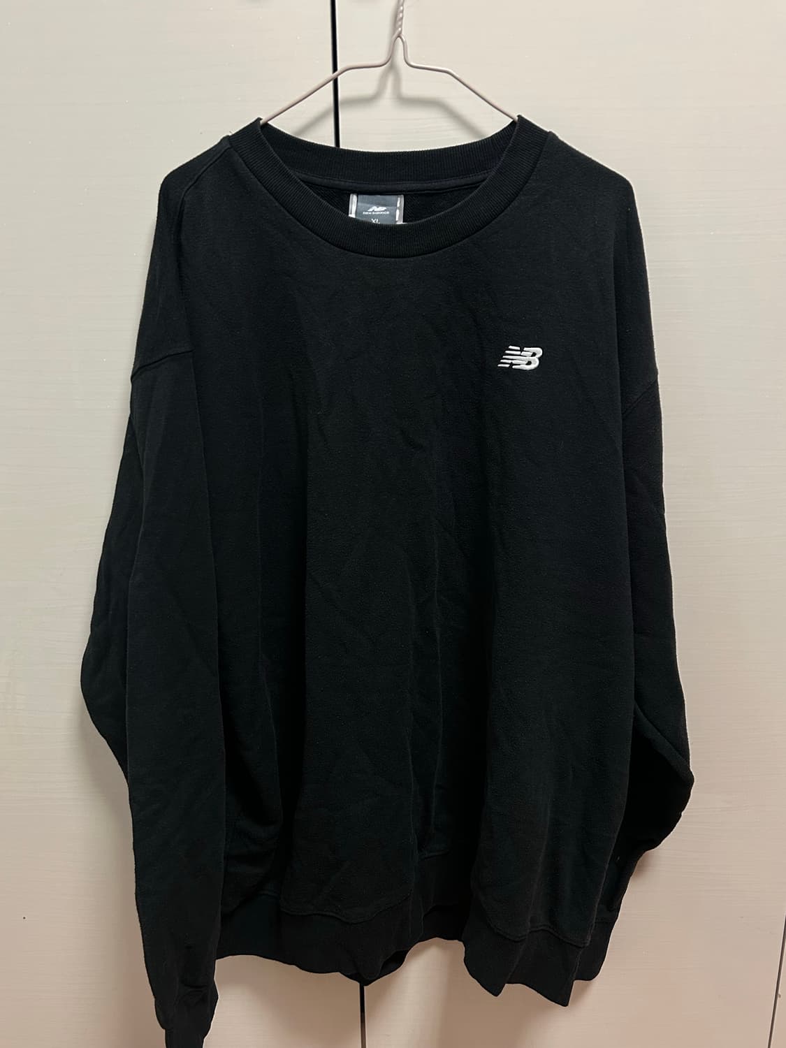 뉴발란스 블랙 맨투맨 XL 상품이미지1