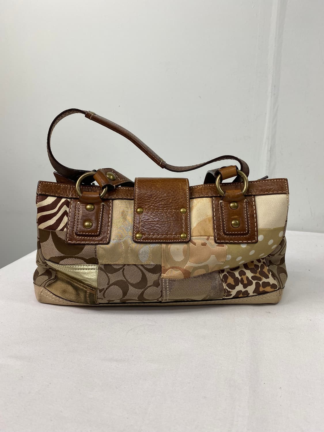 90s coach 코치 패치워크 시그니처 호피 도트 캔버스 레더 토트백  상품이미지3