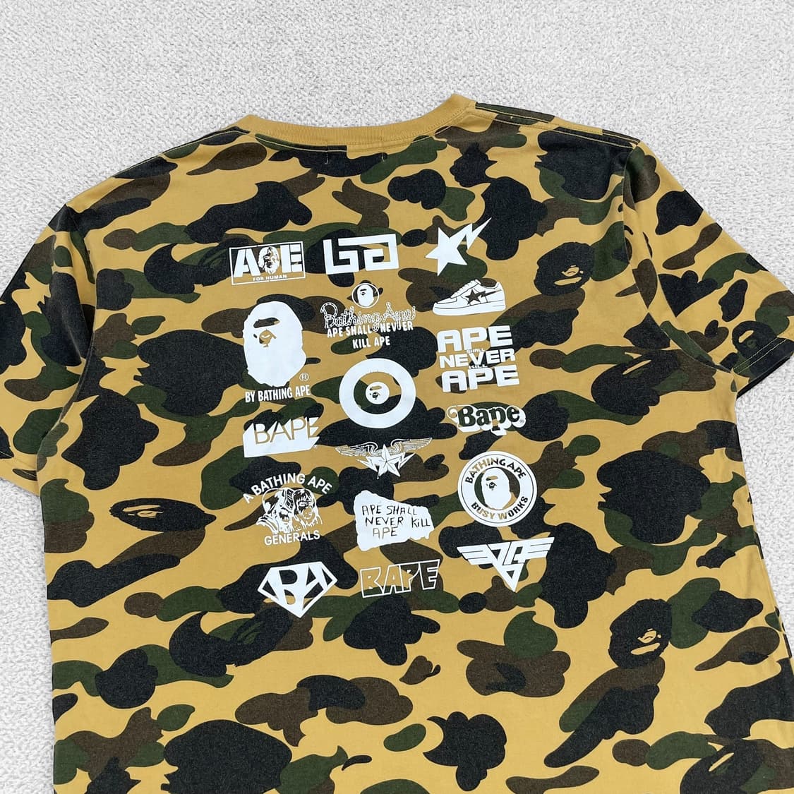베이프 Bape 원포인트 황계 카모 반팔 티셔츠 상품이미지4