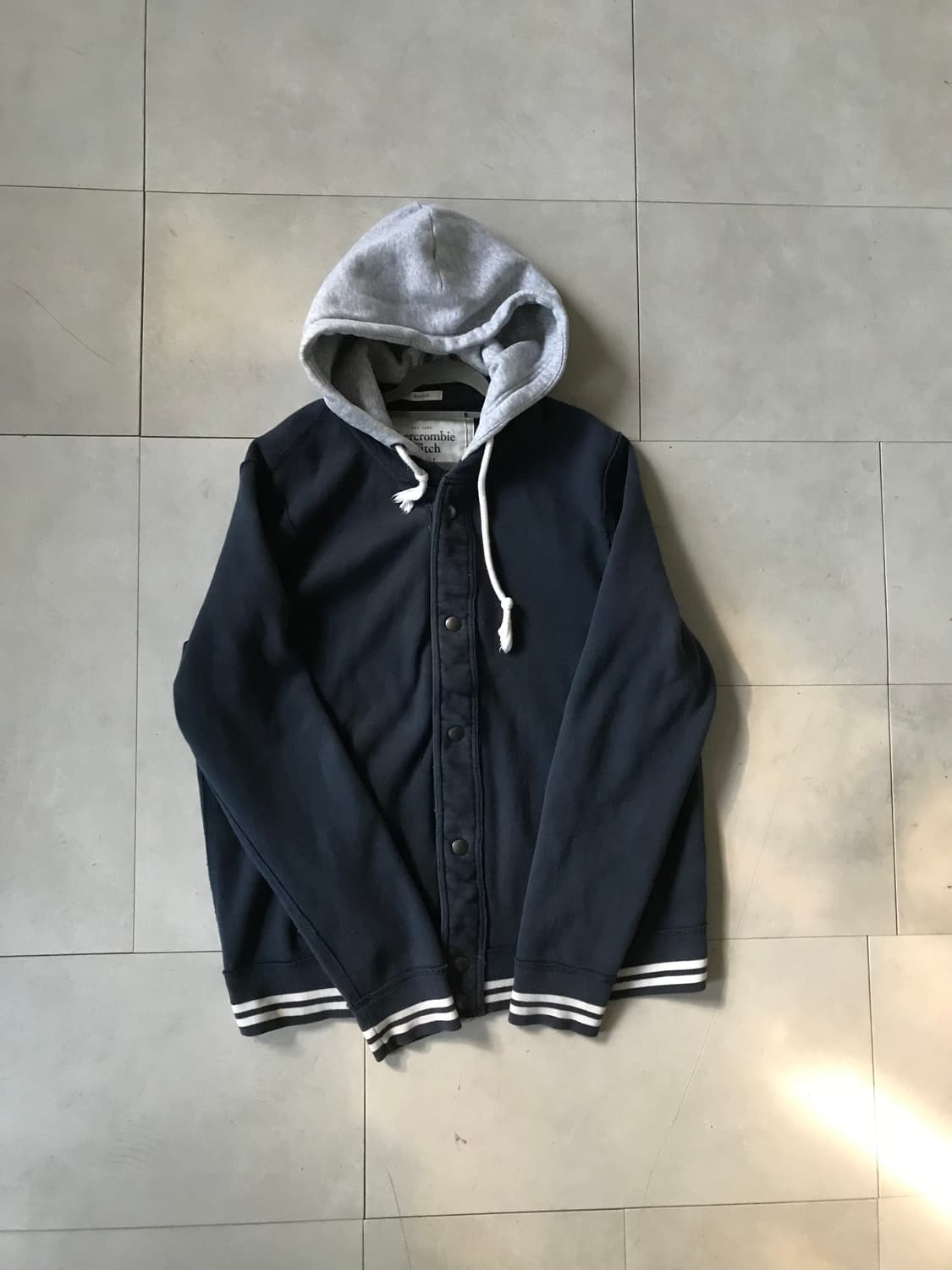 아베크롬비 오버핏 후드 바시티 상품이미지6