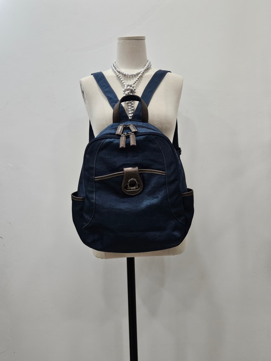 CORTILE 네이비 백팩 상품이미지3