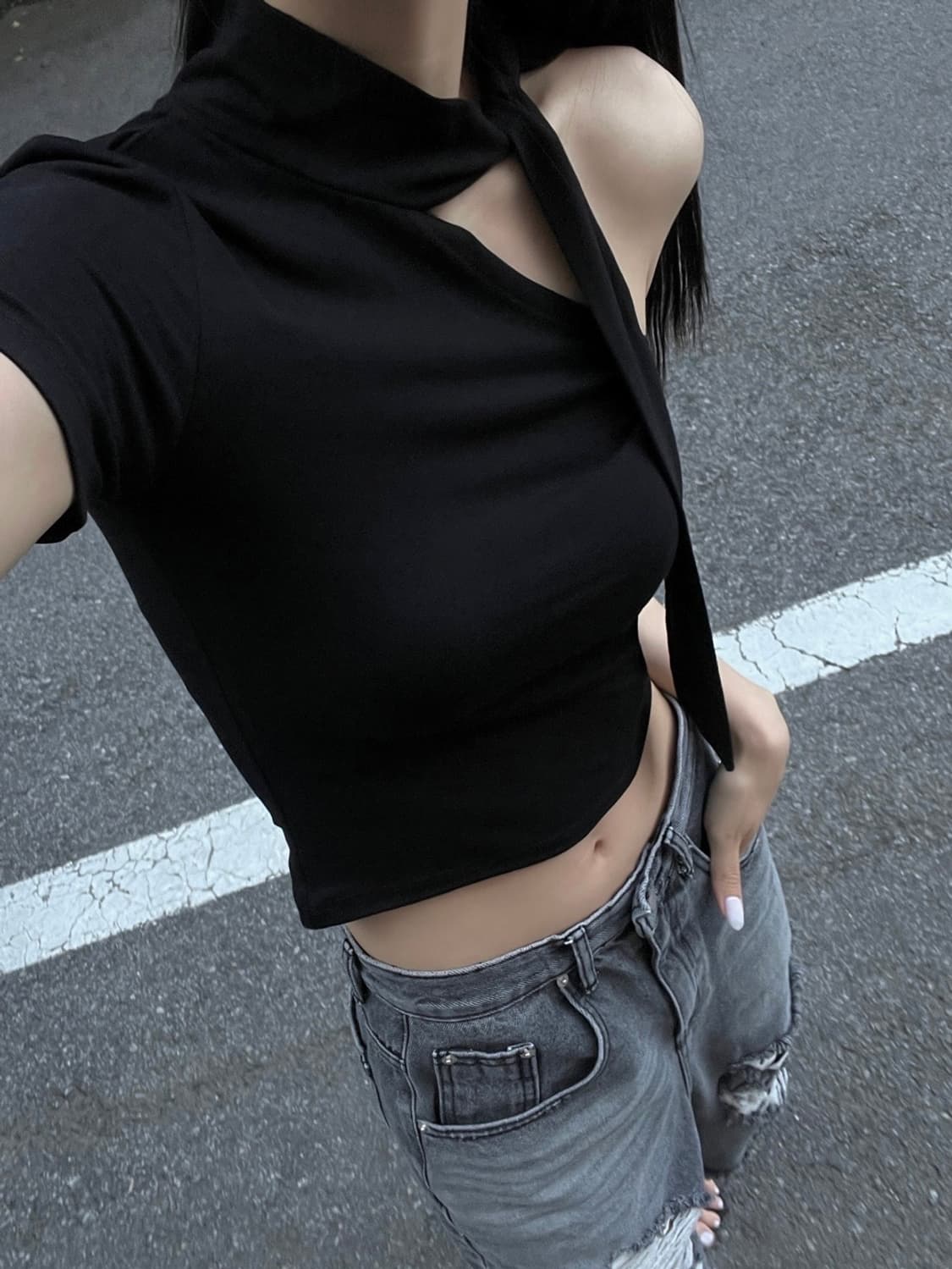 이네기 스카프 언발란스 원숄더 반팔티셔츠🤍 타이 슬릿 오프숄더 상품이미지1