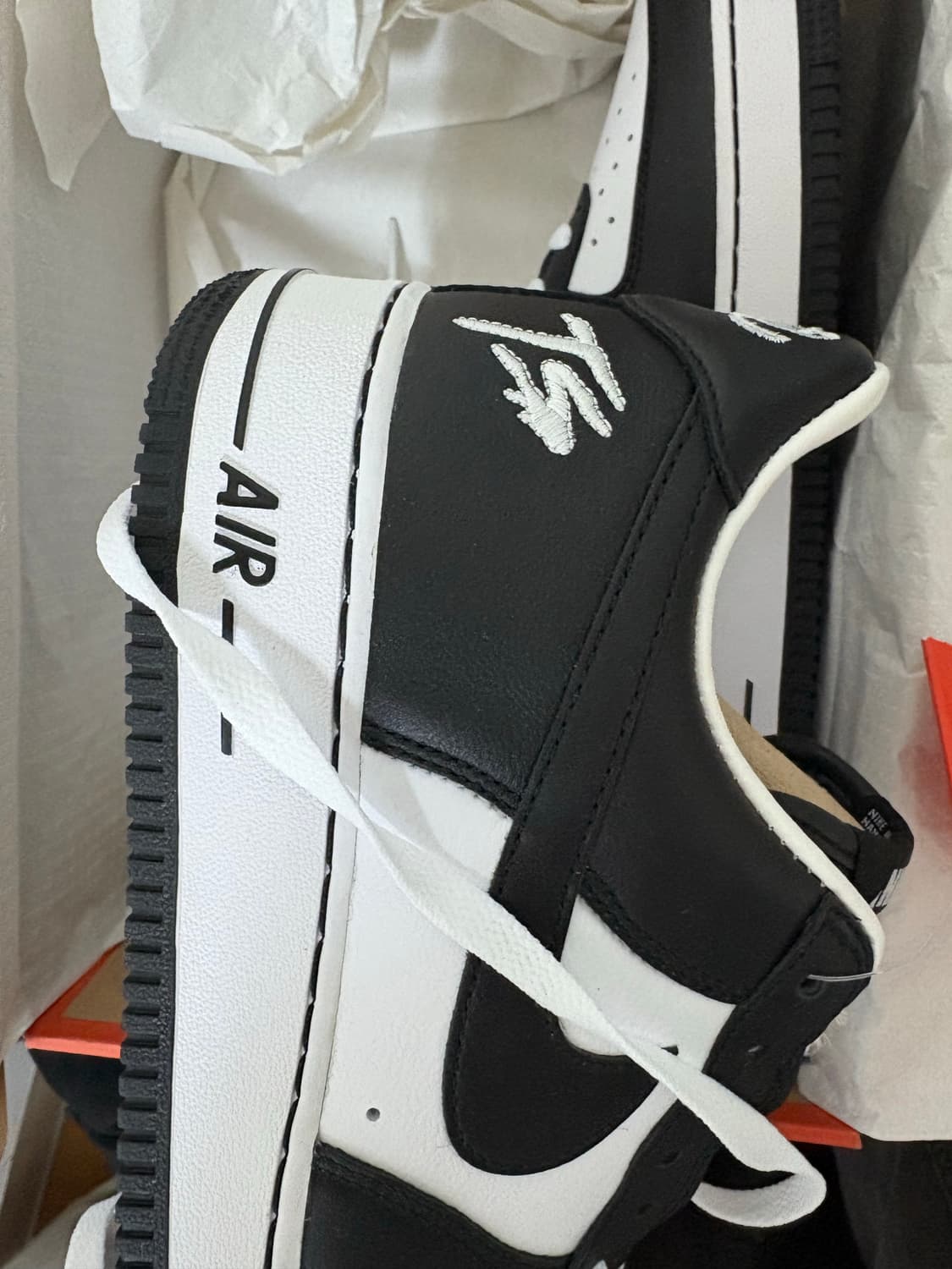 나이키 에어포스1 로우 QS TS 테러스쿼트 상품이미지7