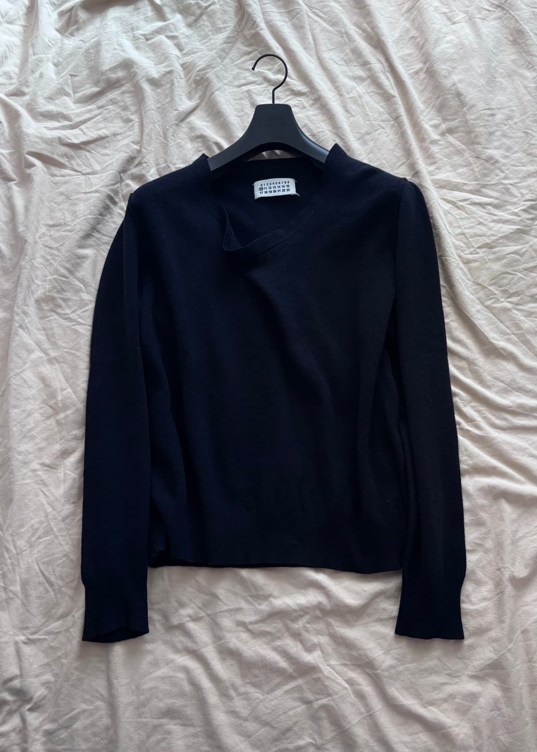 마르지엘라 aw06 루즈넥 울 니트 상품이미지1