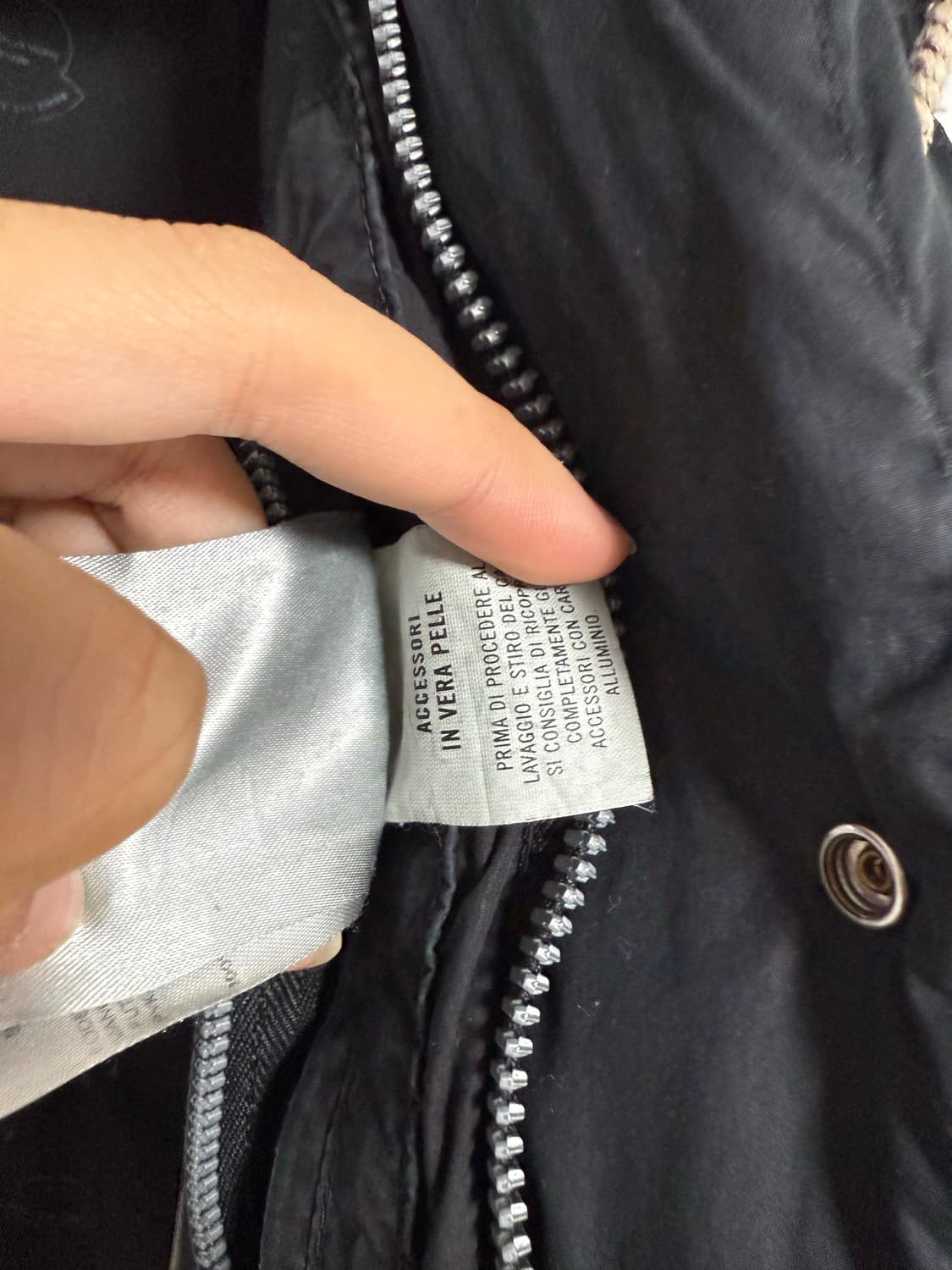 비즈빔 몽클레어 보로시리 덕다운 패딩  상품이미지3