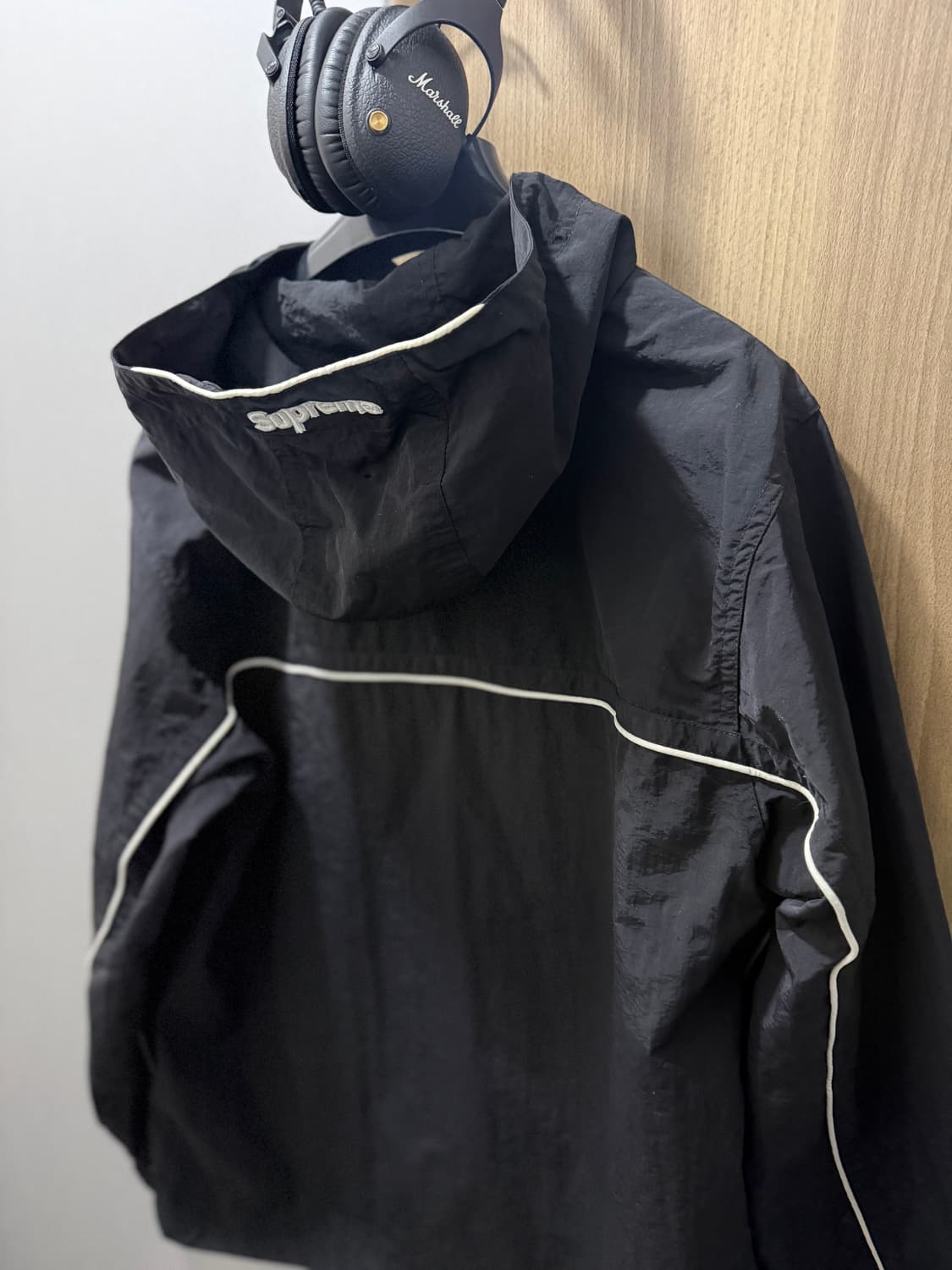 슈프림 [새상품급.정품] 바람막이 (70만) 박스로고 아노락 하프집업 L 상품이미지3