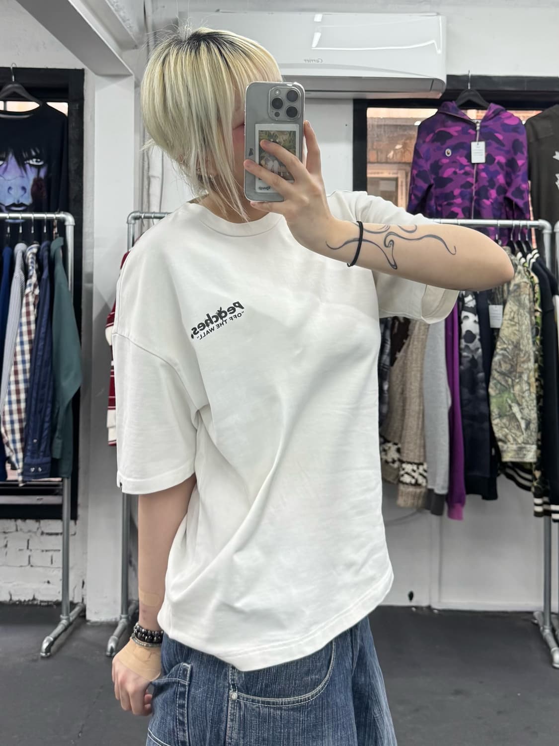 반스 피치스 레터링 반팔티 상품이미지3