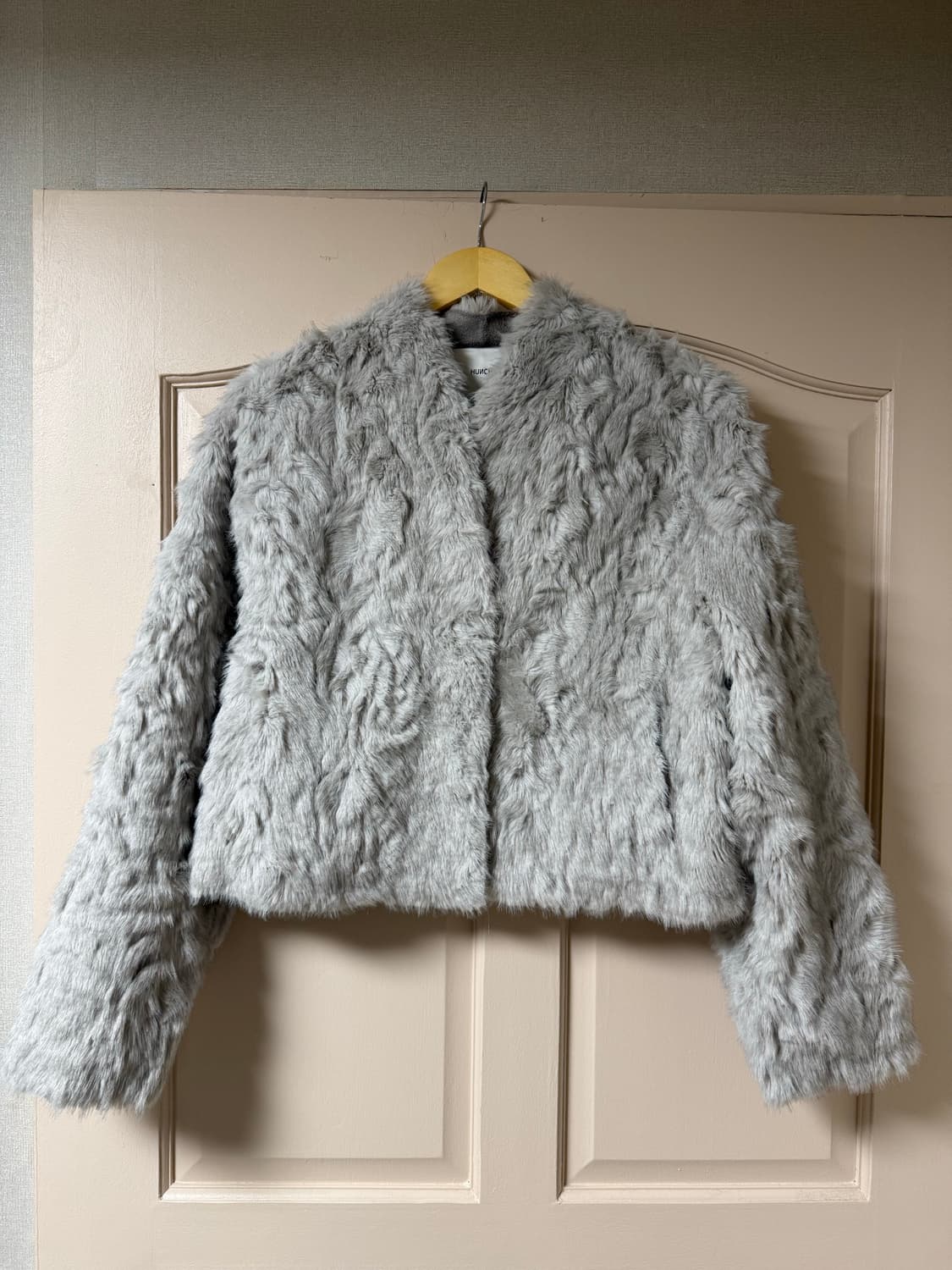 HUNCH 헌치 회색 퍼 자켓 상품이미지1