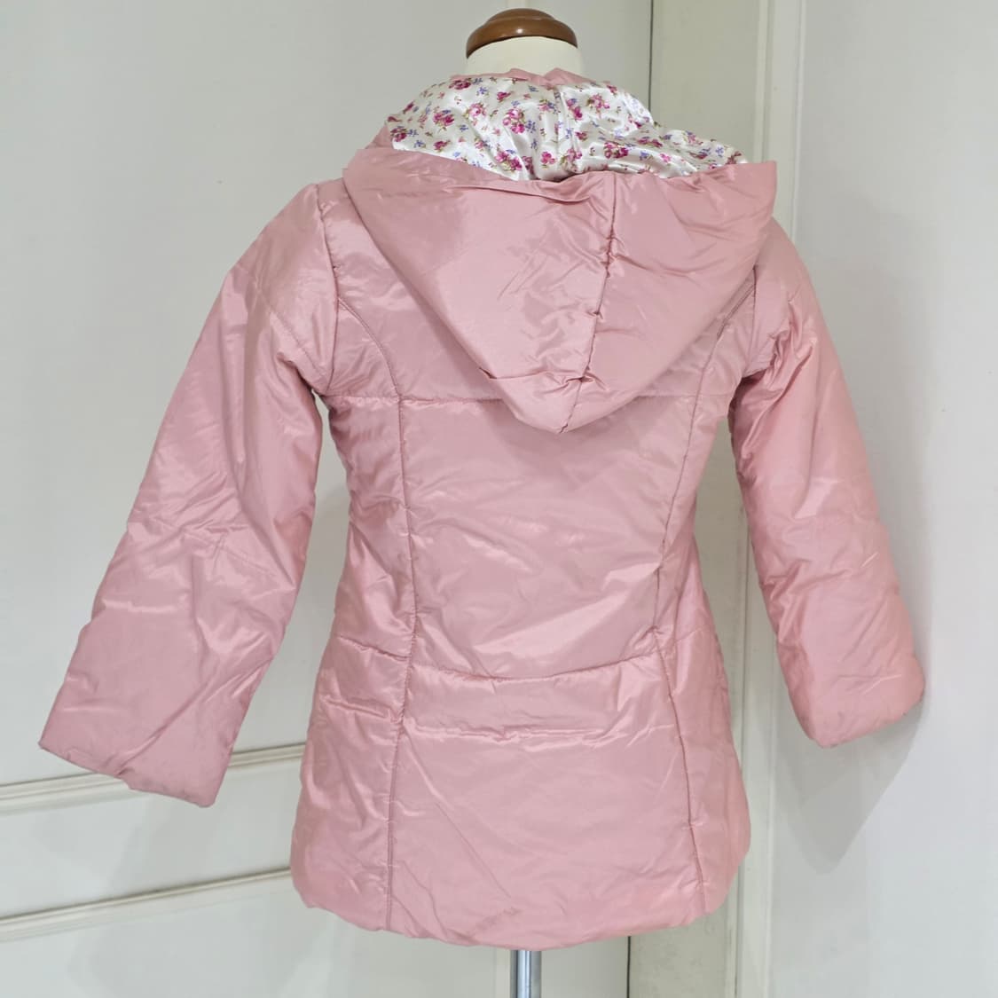 일본빈티지)딸기우유 히메갸루st 플로럴 리본 퀄팅 양산형 핑크로리타 패딩 상품이미지3