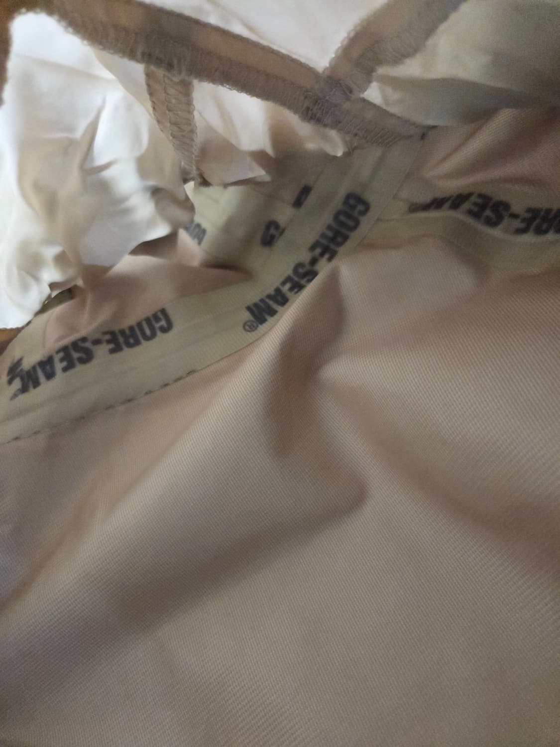 가슴85-95)ECWCS gen1 사막3색 고어텍스파카 상품이미지4