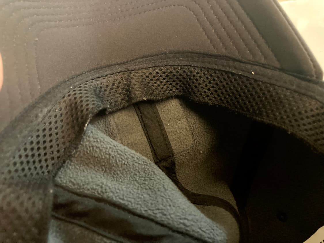 (거의 새것)CP컴퍼니 메트로폴리스 겨울 볼캡 상품이미지5