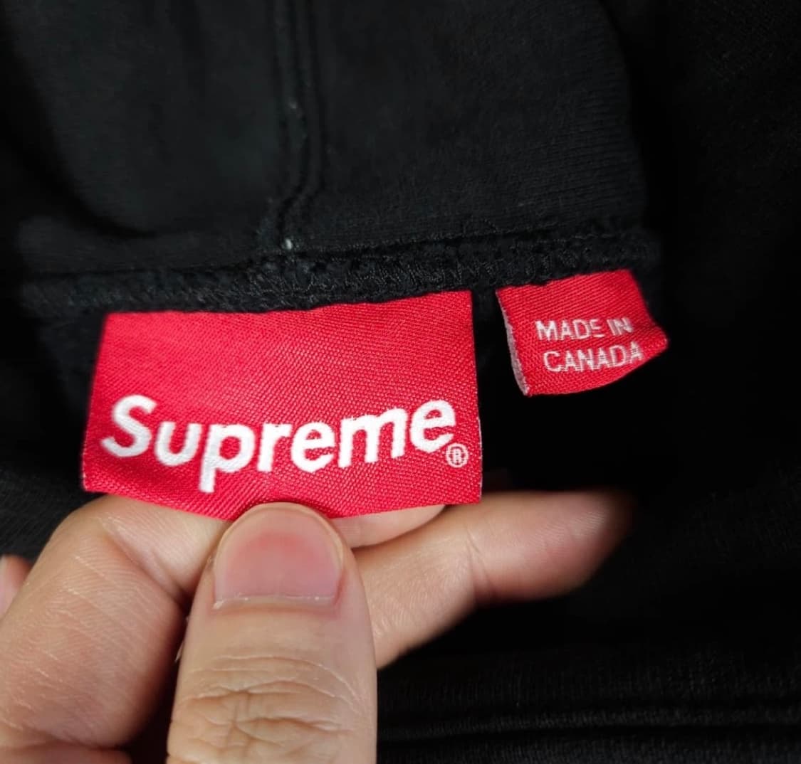 슈프림 마돈나 후드티 상품이미지3