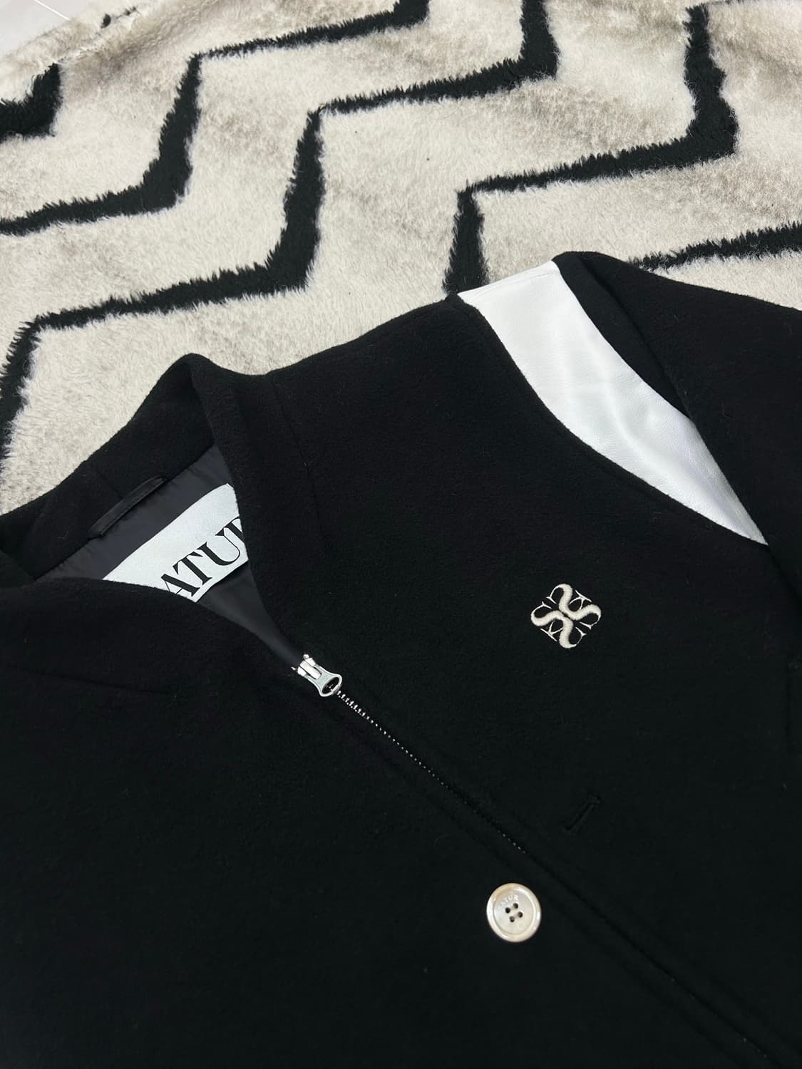 [XL]세터 퍼시 칼라리스 울 바시티 상품이미지1