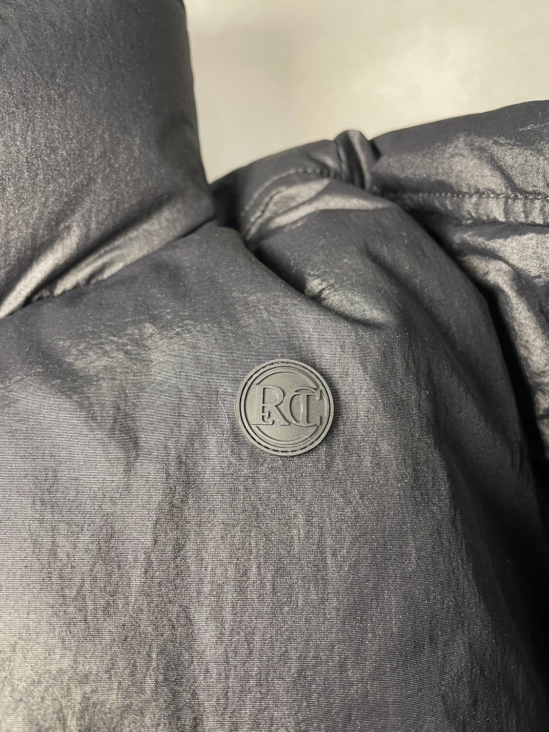 렉토 샤이닝 퀄티드 구스 다운 점퍼 패딩 23FW 상품이미지9