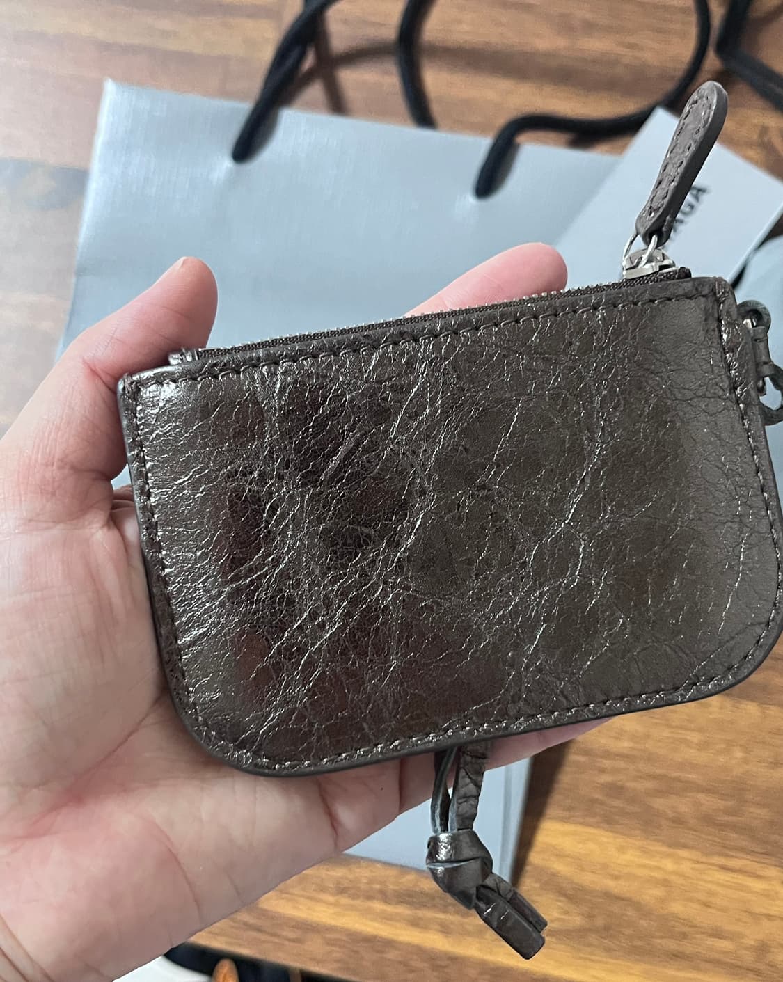 발렌시아가 르카골 카드지갑 다크브론즈 상품이미지5