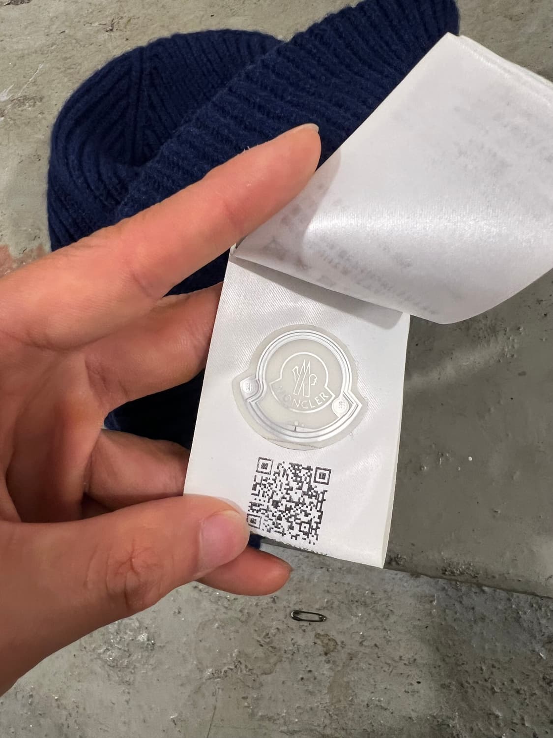 몽클레르 더블로고 패치 캐시미어 비니 상품이미지8