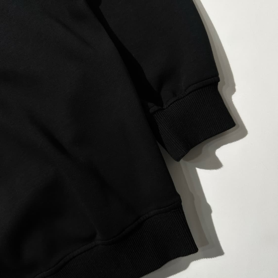 지제로 송지오 고스트 펜서 후드 롱슬리브 블랙 상품이미지6