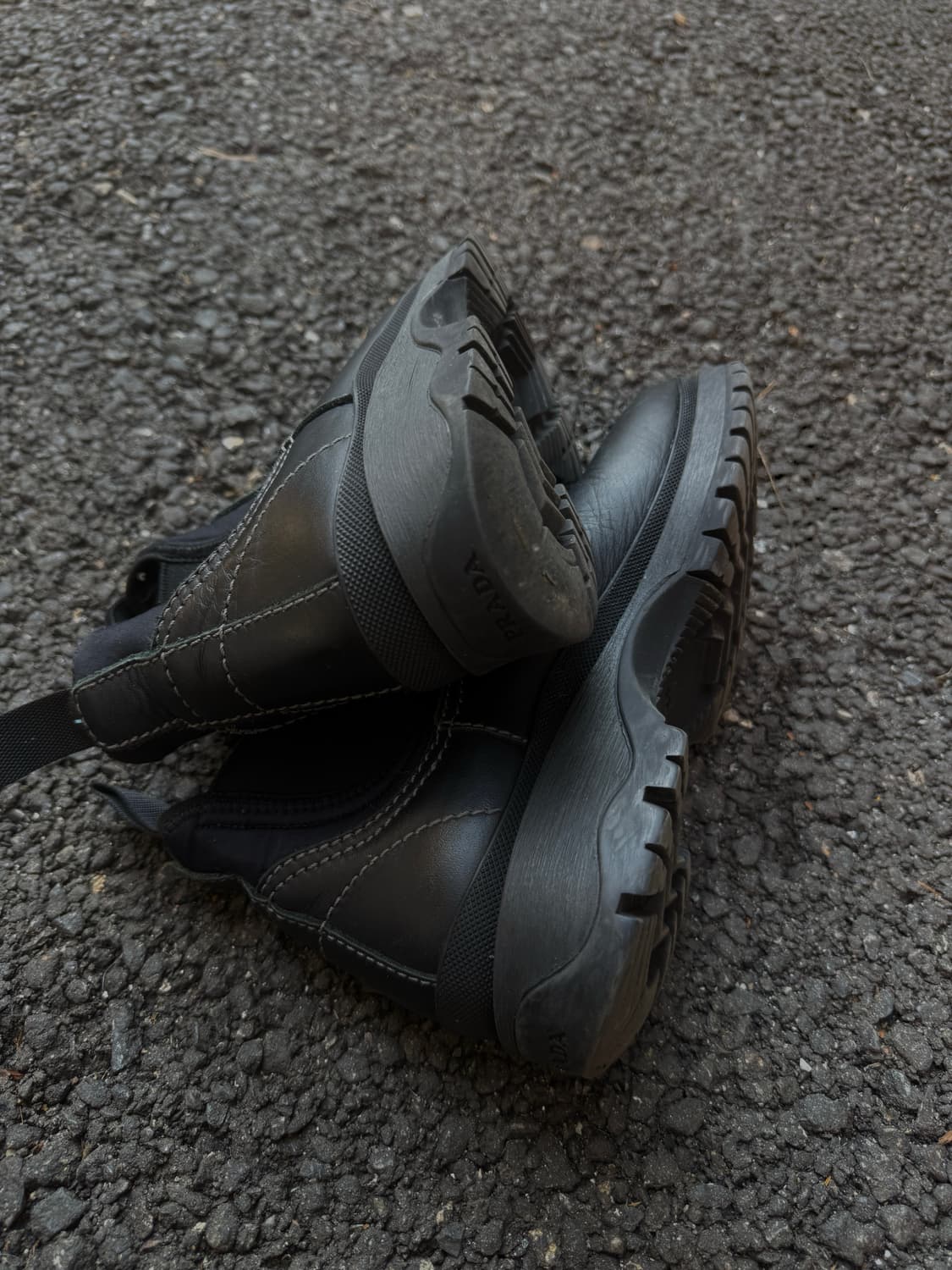 Prada 18Fw 첼시부츠 37size 상품이미지4