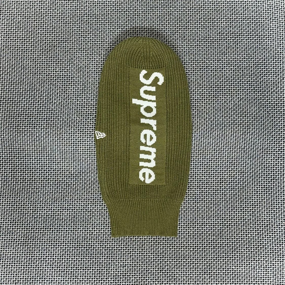 슈프림 X 뉴에라 바라클라바 상품이미지1