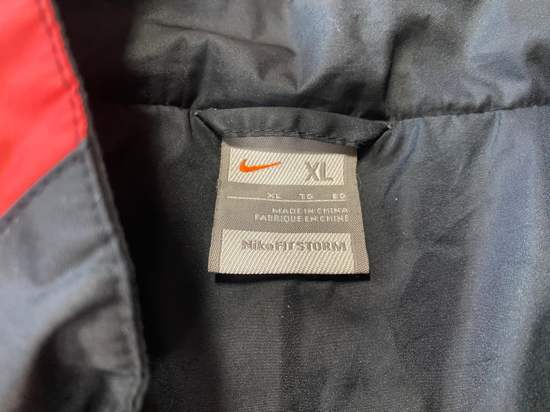 Nike 바람막이 xL 105 상품이미지3