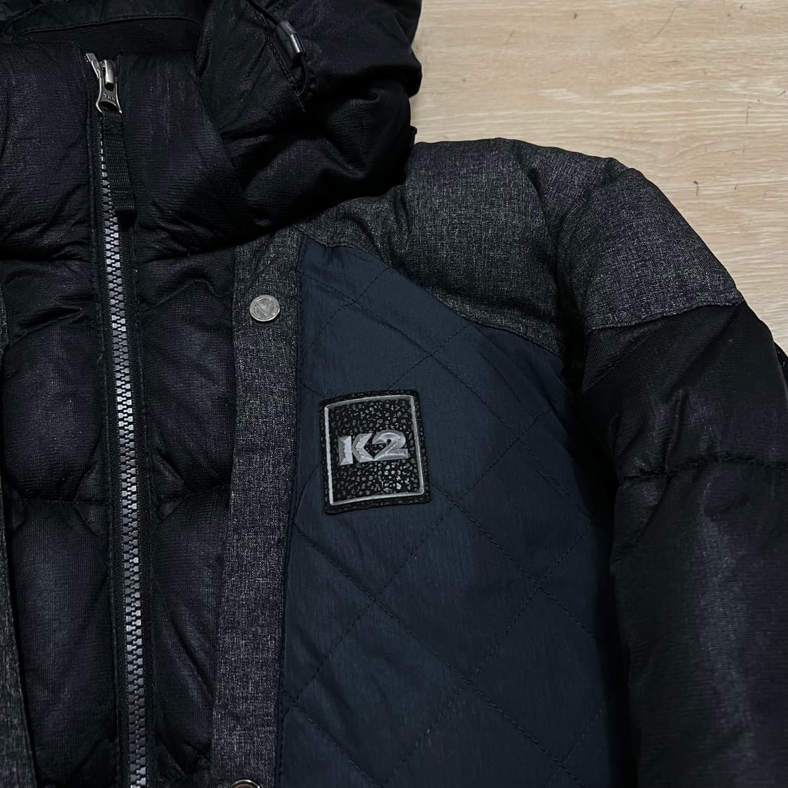 K2 아웃도어 구스다운 와펜 후드 패딩 점퍼 [블랙] M/95 상품이미지4