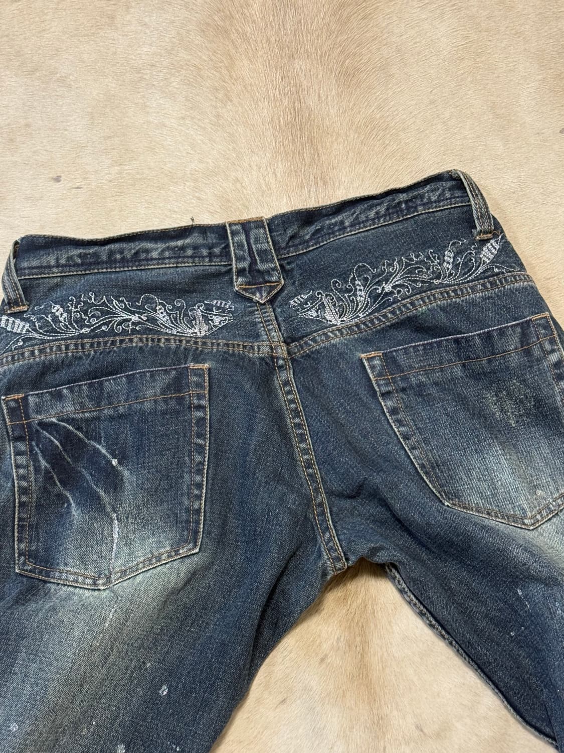 페인팅디테일 워싱 데님펜츠 상품이미지6