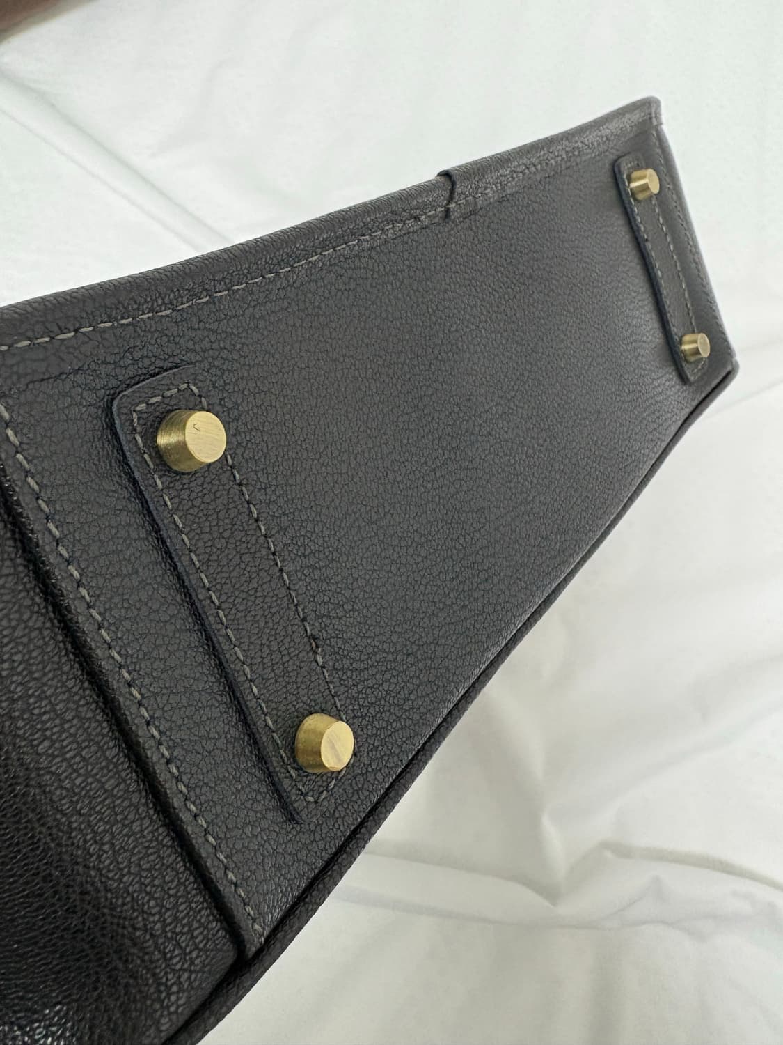 로터프 사첼백 블랙 금장 상품이미지5